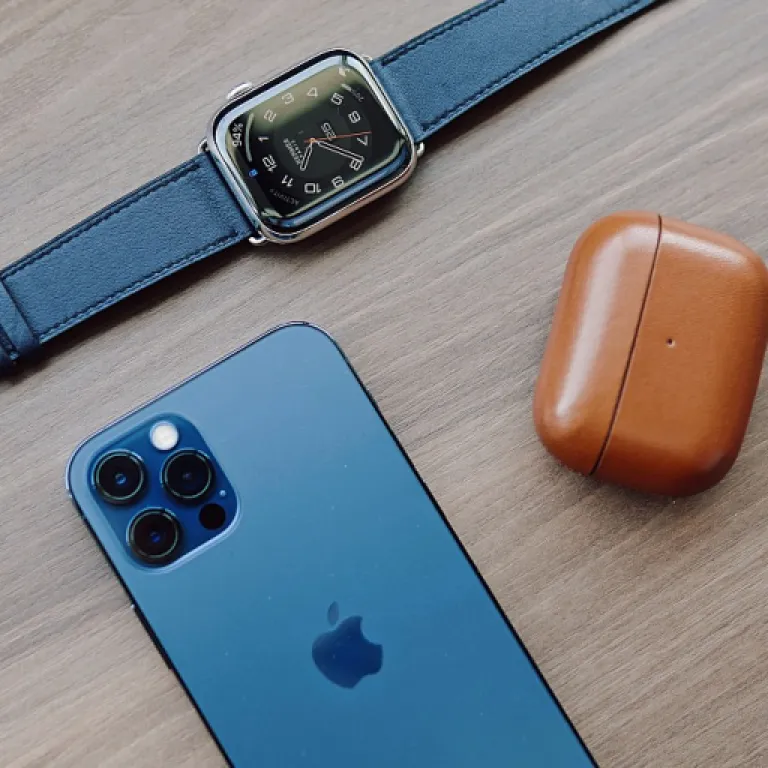 Wearable tech with precious materials redefining modern luxury